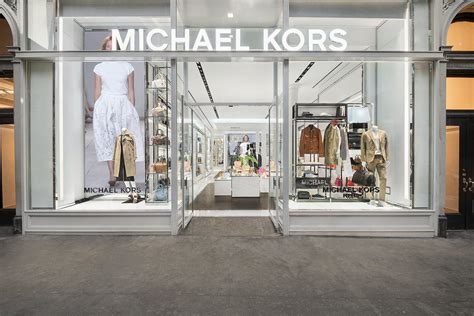 michael kors shopping experience|Michael Kors buy online.